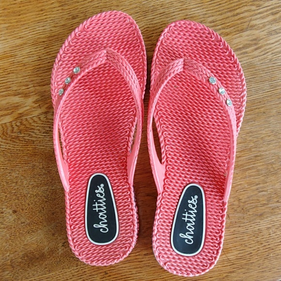 chatties flip flops